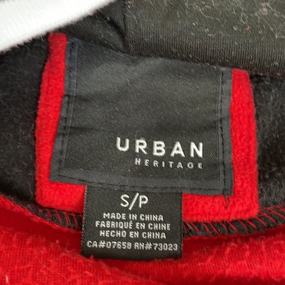 Urban Heritage Canada Onesie - Small - Picture 3 of 5